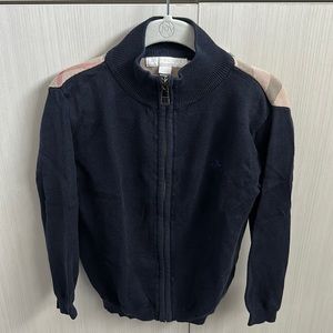 Boys Burberry sweater size 5Y